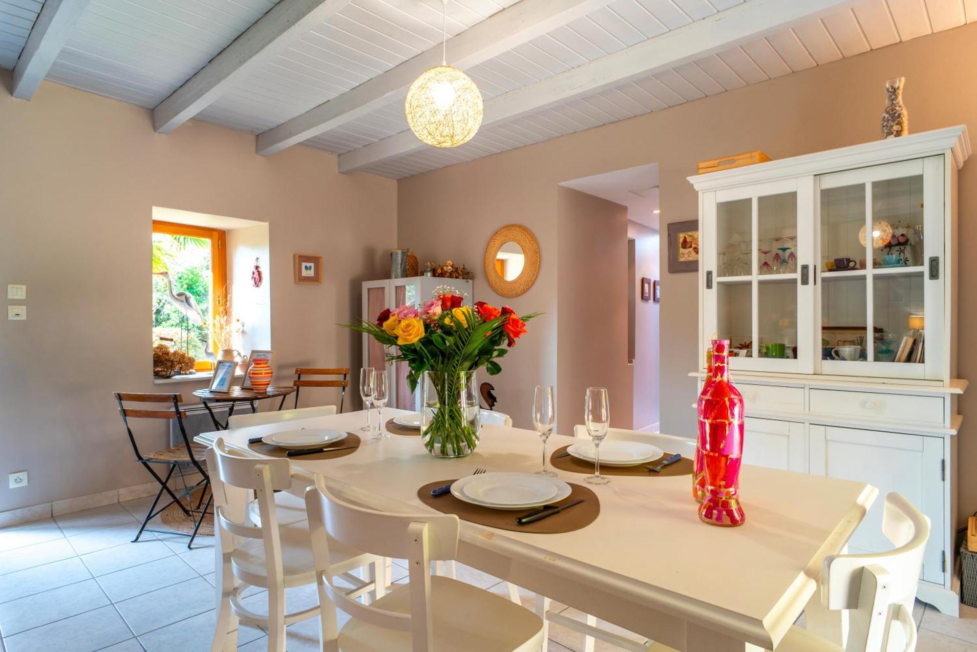 La Libellule - Charmante Maison Avec Jardin A Sene Exterior foto